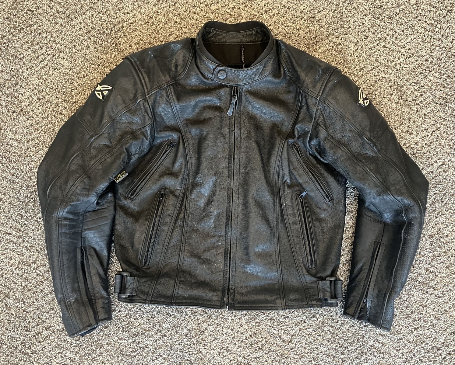 AGV Sport Leather Motorcycle Jacket w/pads. Men's sz 40
