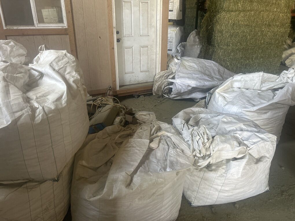 500 pound Bag Of Hay Cubes