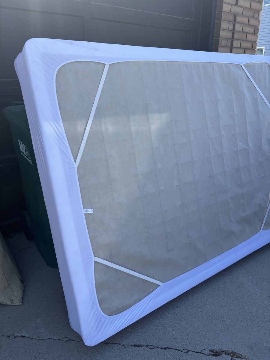 Queen Bed Box Spring
