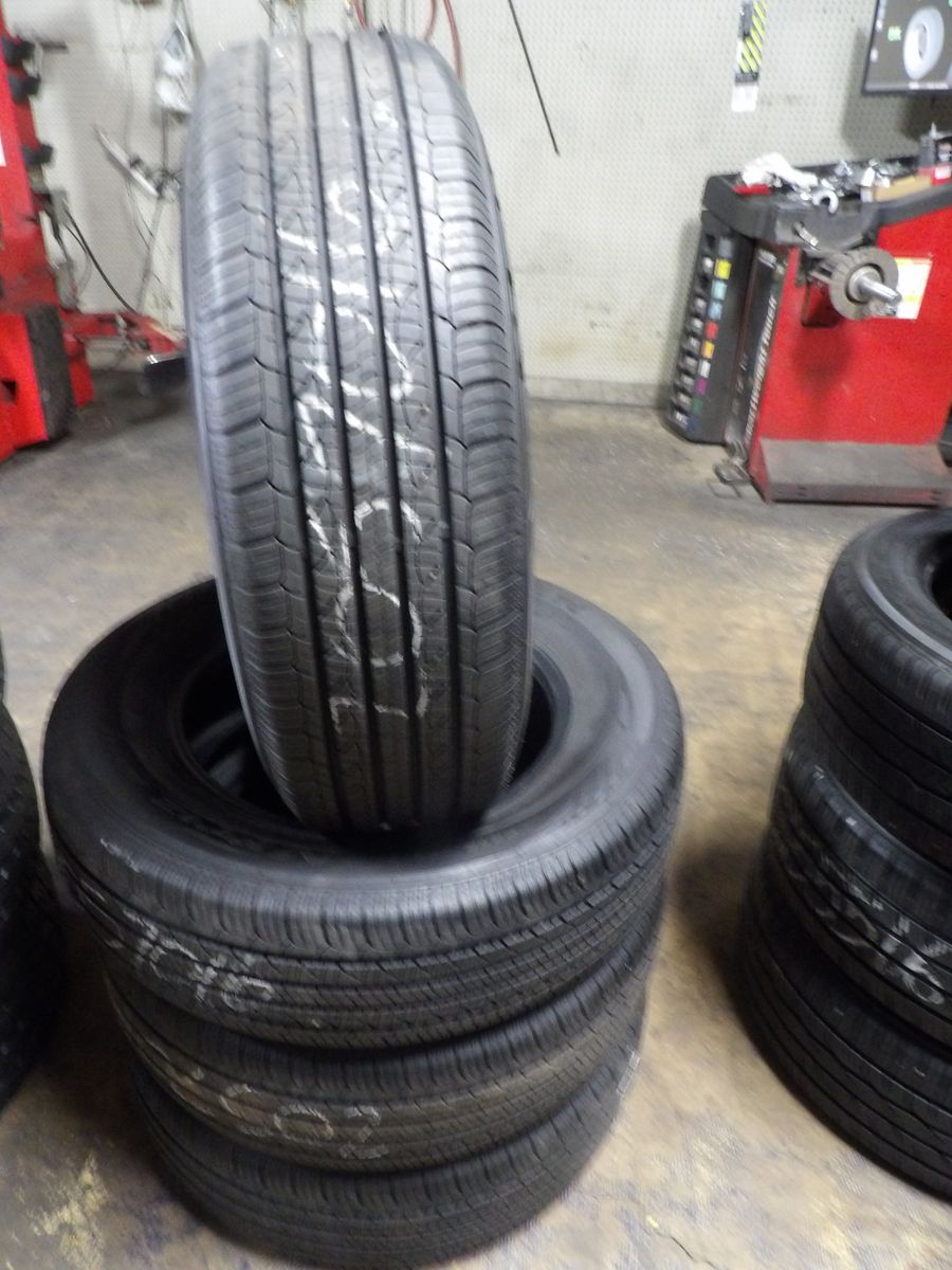 205/70R16 NEXEN NPRIZ AH8 SET OF USED TIRES