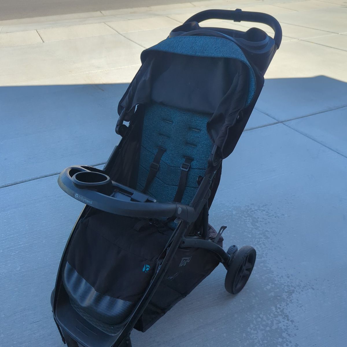 Baby Trend Tango Travel System Stroller with Car Seat and Two Bases Black Teal