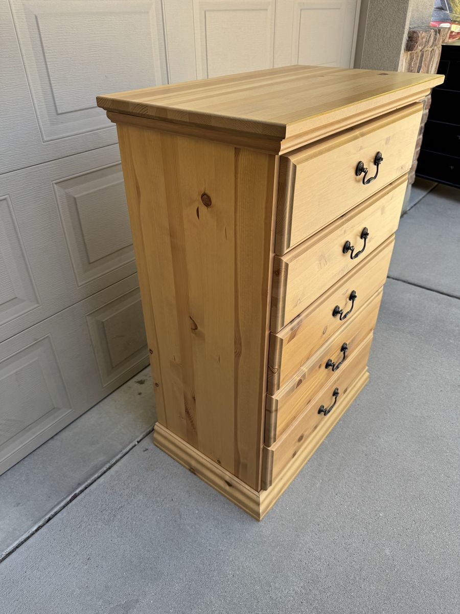 Main image 5