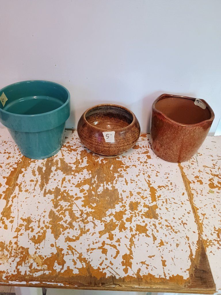 Plant pots. $5 each. 7" size