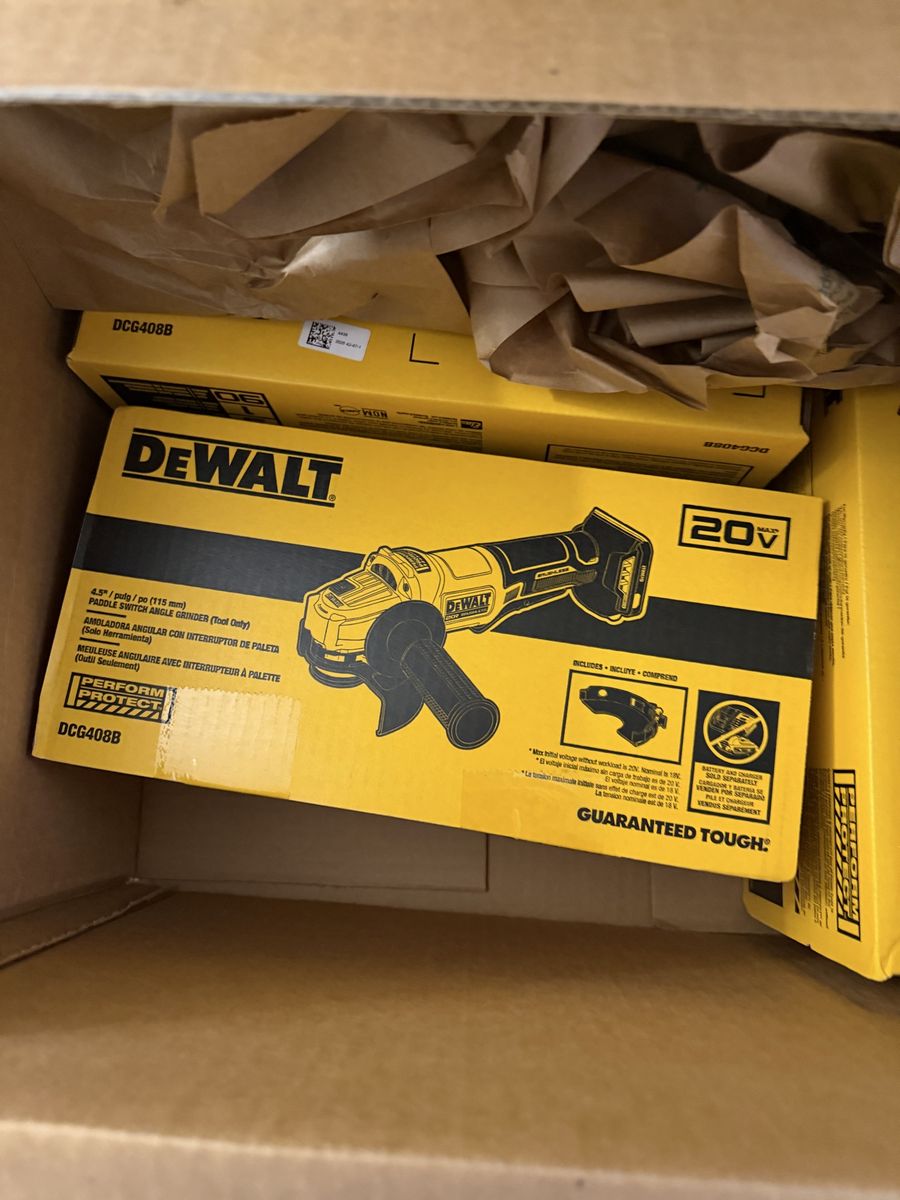 NEW DEWALT DCG408B FLEXVOLT Advantage Brushless Grinder