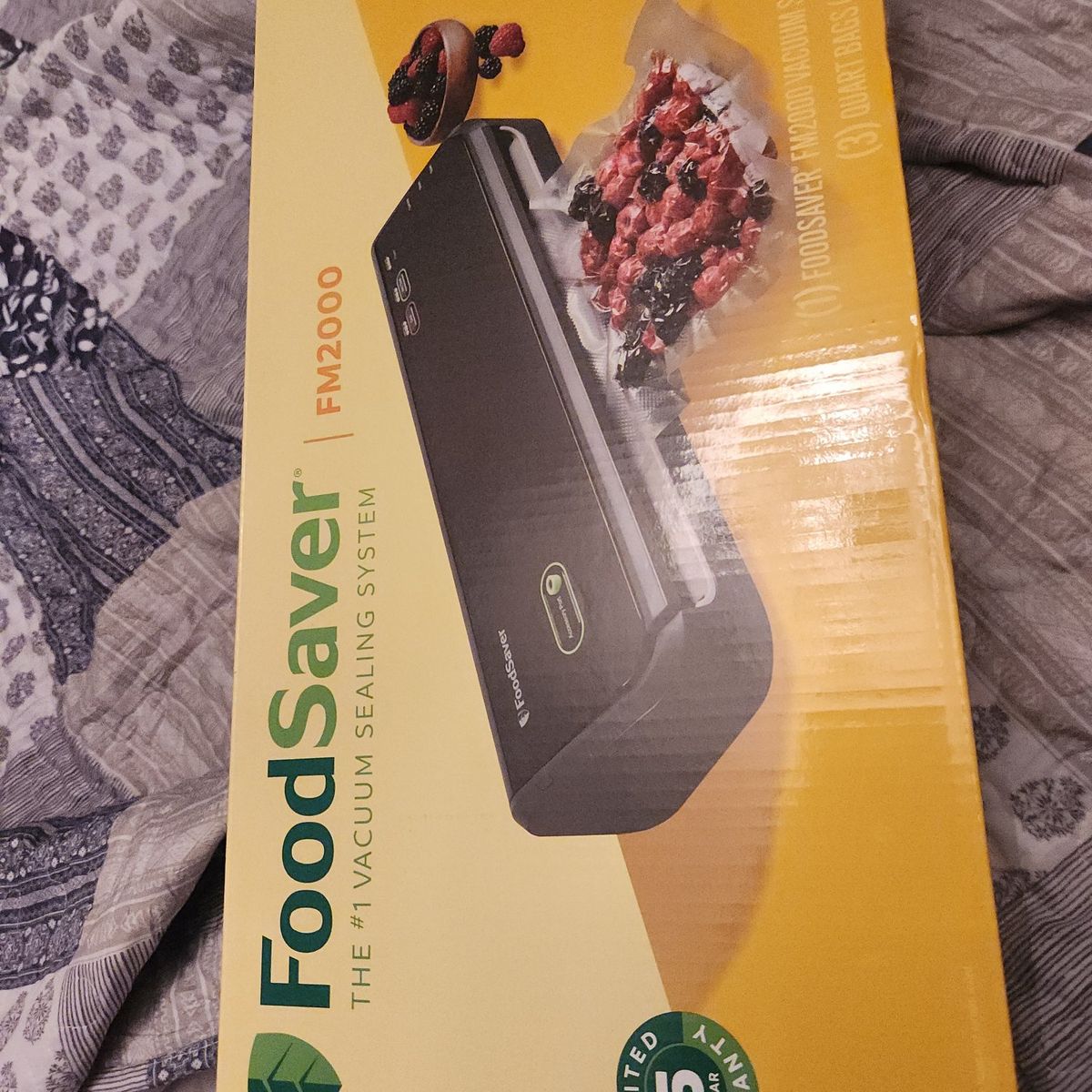 food saver vacuum sealer still in box
