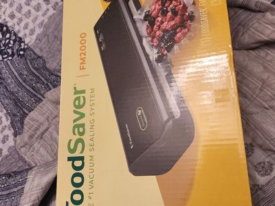 food saver vacuum sealer still in box