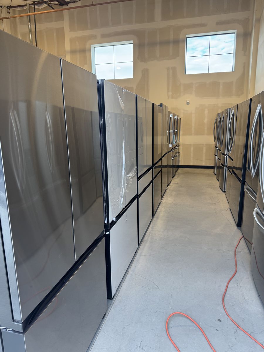 New Scratch And Dent Refrigerators