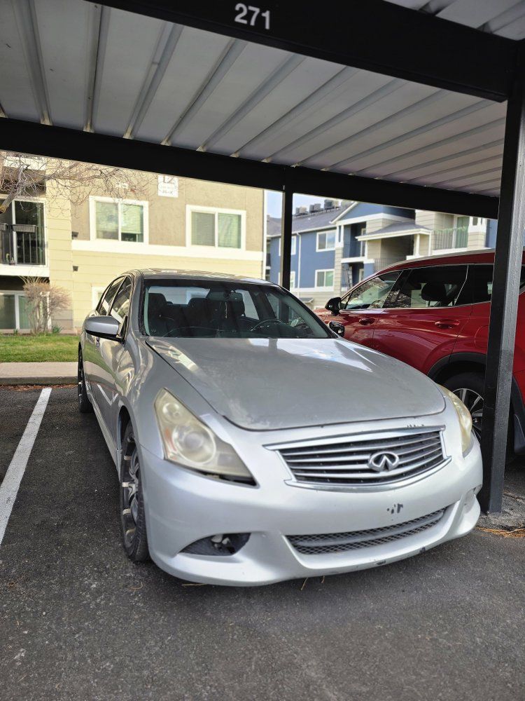 2010 INFINITI G37