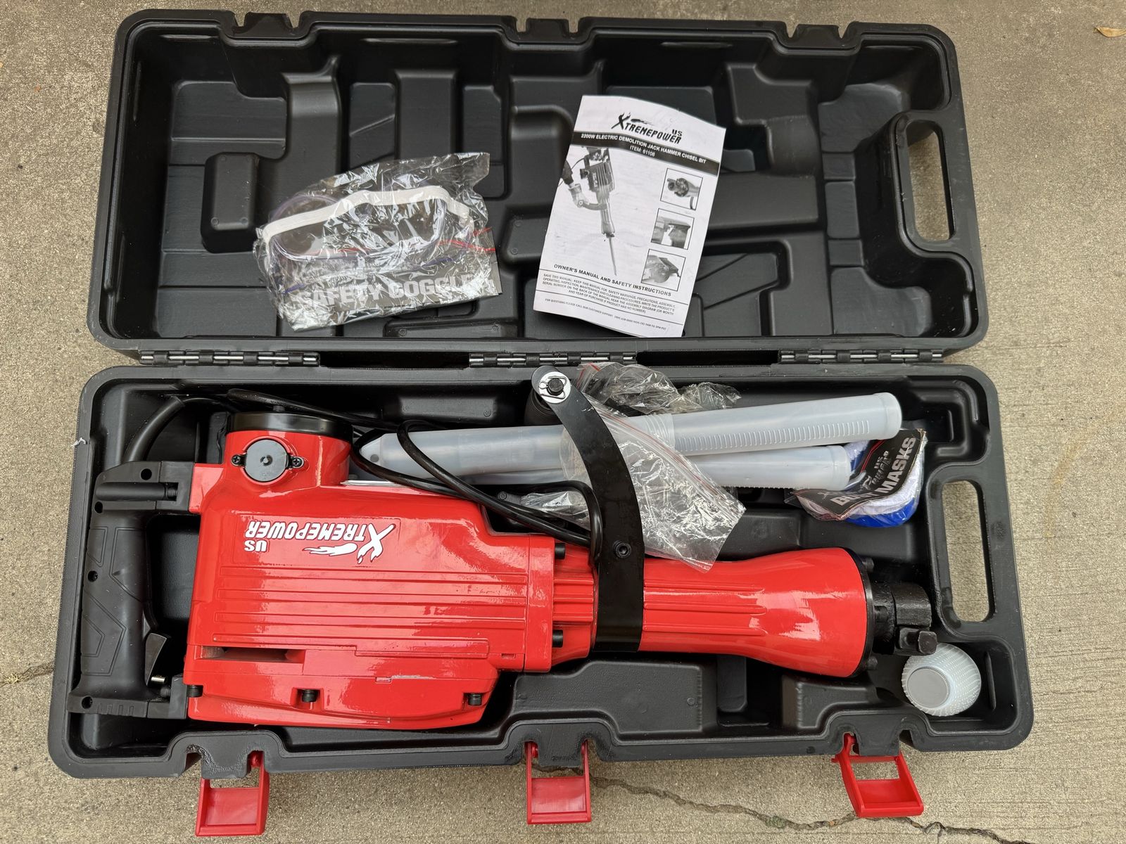 XtremePower US 2200W Electric Demolition Jack Hammer with Chisel Bit, Manual & Accessories