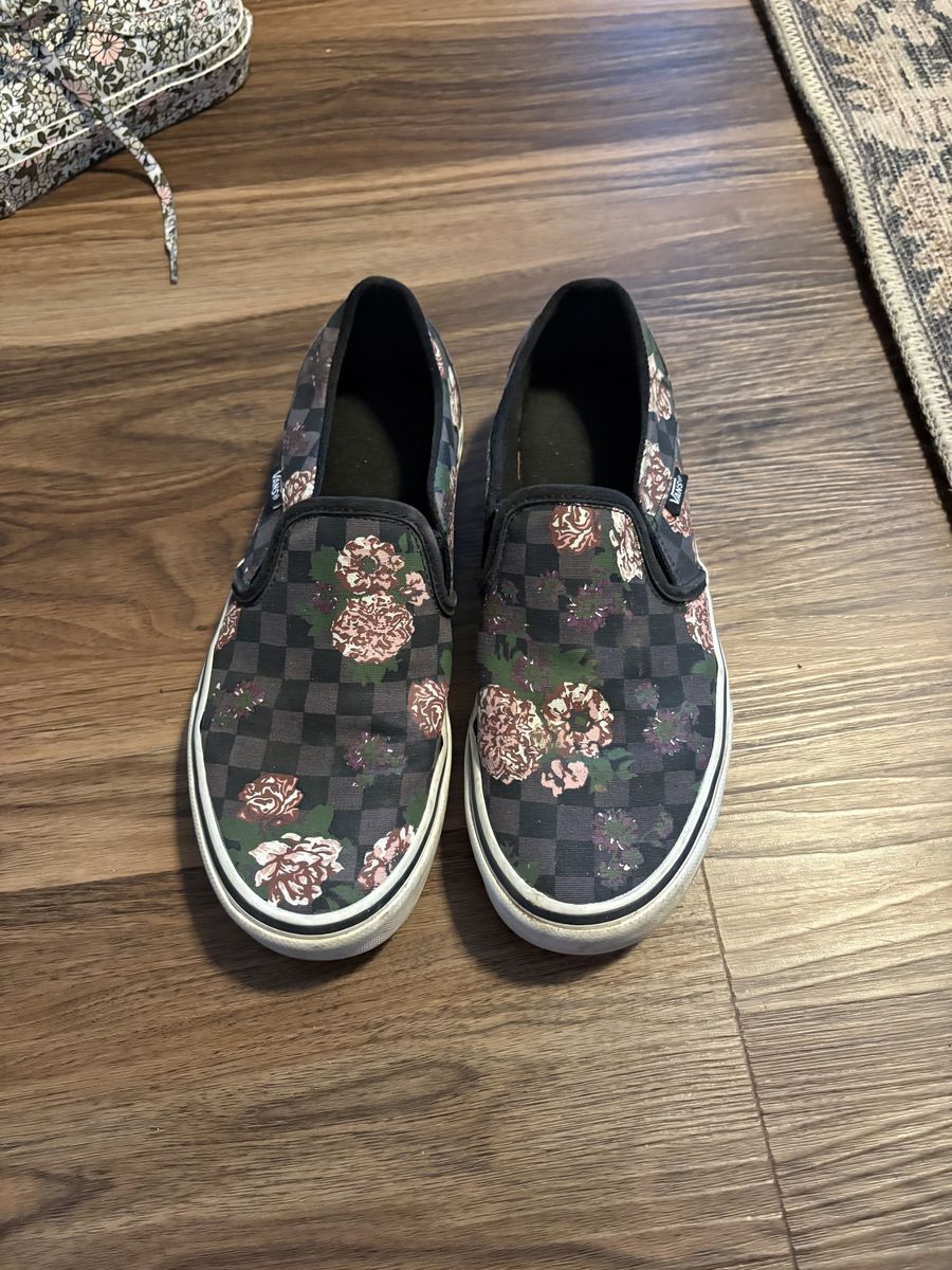 vans size 7.5 woman's
