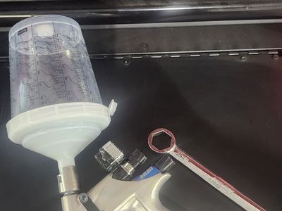 Professional spray gun