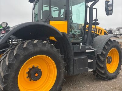 0 JCB 4220 Fastrac