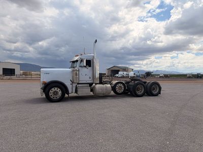 Peterbilt 379 Semi Truck