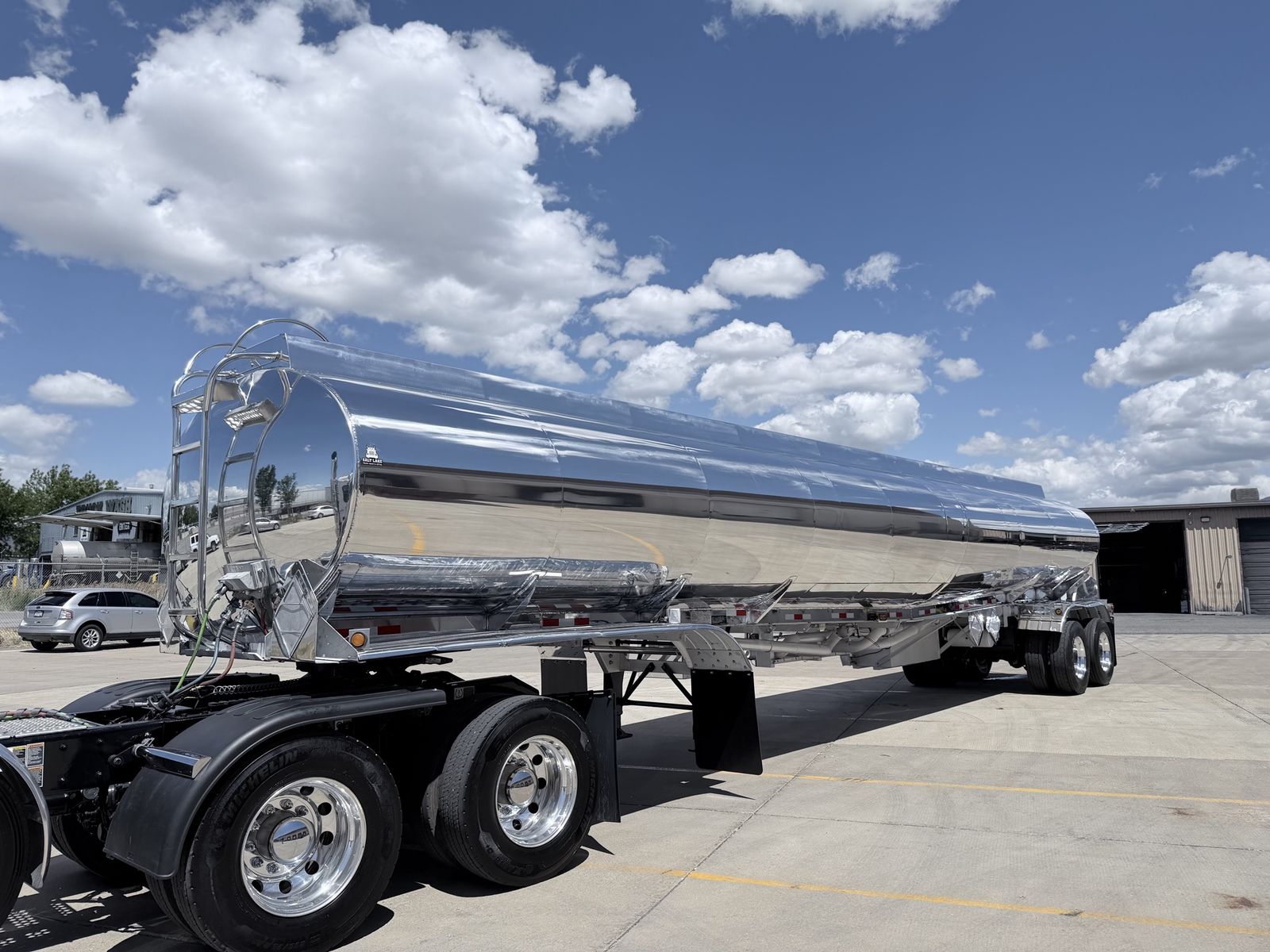 2007 Polar Fuel Tanker 9500 Gal