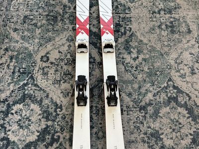Kastle 174cm skis