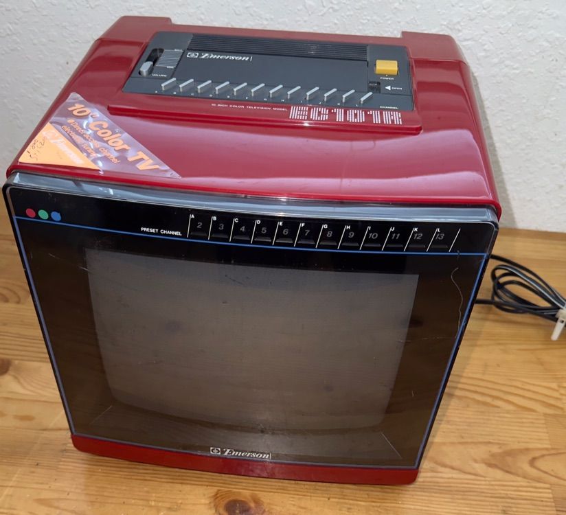 Emerson 10” Color TV EC10R
