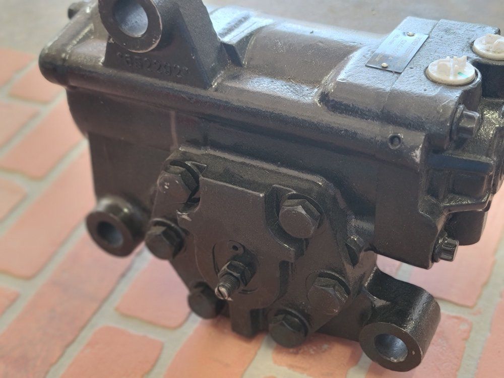 Main image 5