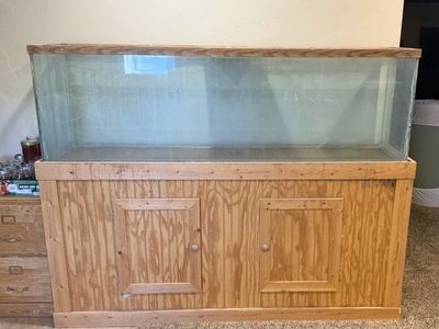 125 Gal Aquarium W/ Stand