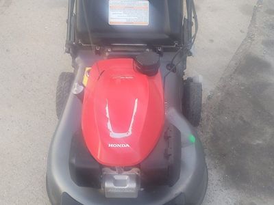 Honda lawnmower HRN 216