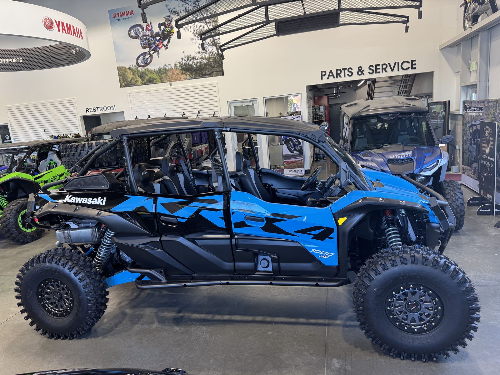 2026 Kawasaki TERYX KRX4 1000 eS Sky Blue/Super Bl