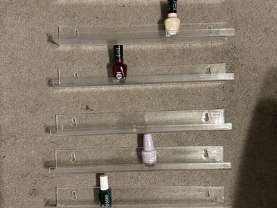 6 Acrylic Shelves