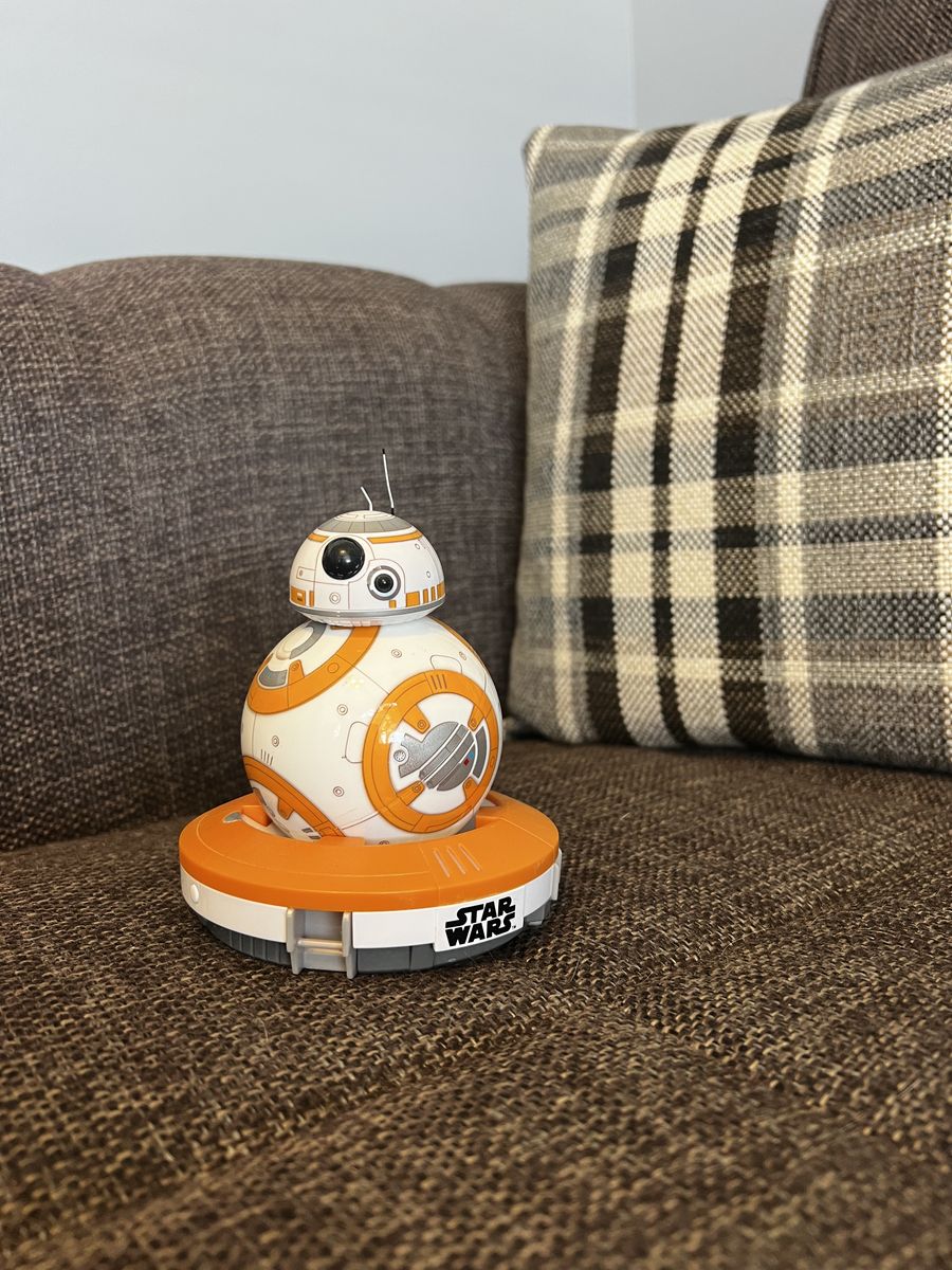 Star Wars BB-8 Droid Toy Figure with Base - Collectible Display Item
