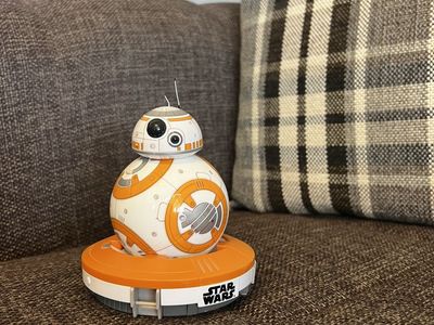 Star Wars BB-8 Droid Toy Figure with Base - Collectible Display Item