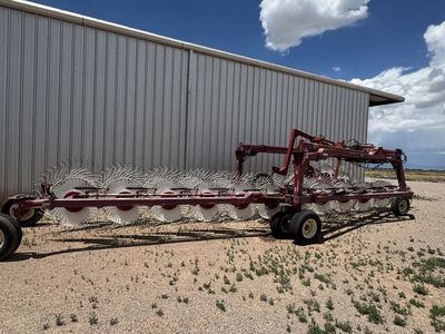Rowse Ultimate 25 Hay Rake