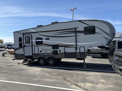 2015 Forest River Wildcat Maxx 24RLX – CLEAN TITLE – $12,000 OR TRADE