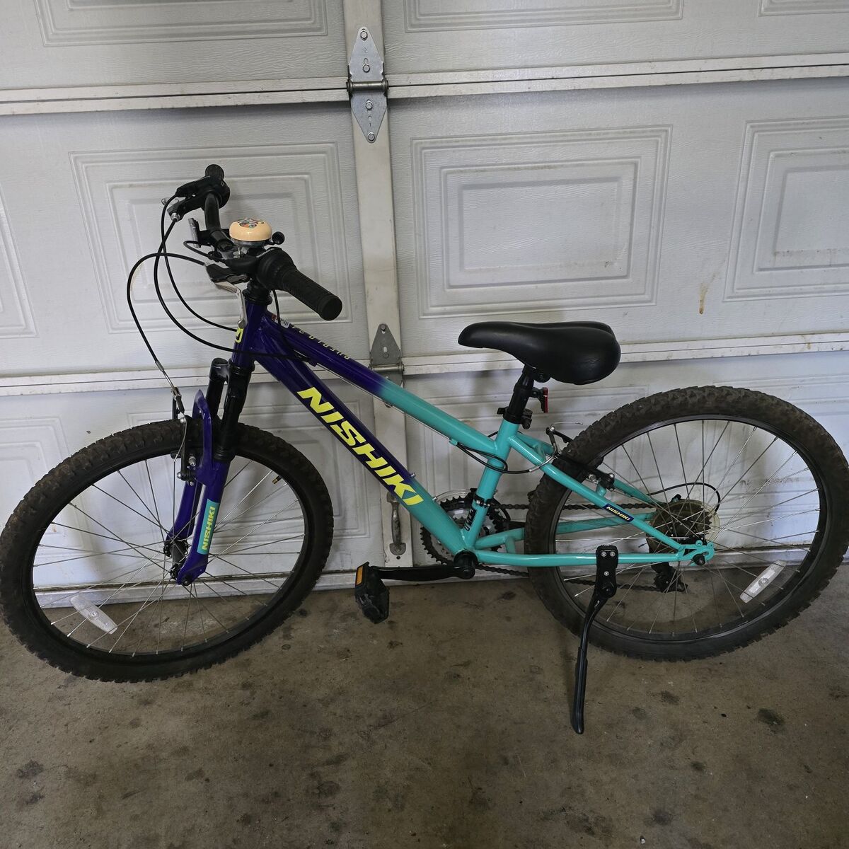 Girls NISHIKI Pueblo 24 inch mountain bike