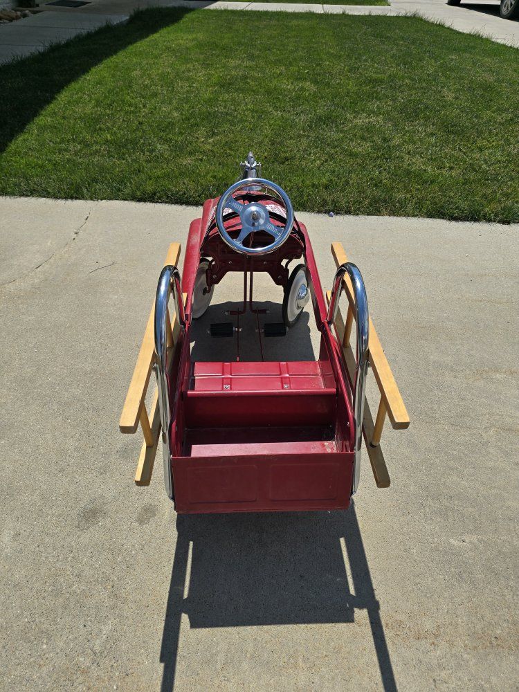 Main image 6