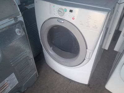 GAS Whirlpool Duet Dryer