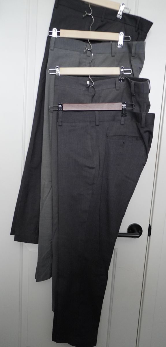4 Pairs of Men's Dress Pants - Size 36X30