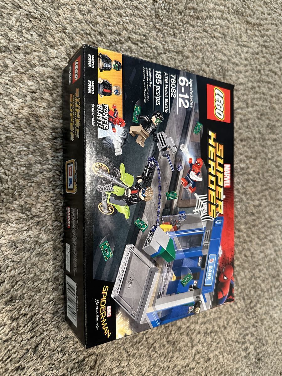 LEGO 76082 - Spider-Man Homecoming ATM Heist Battle (2017)
