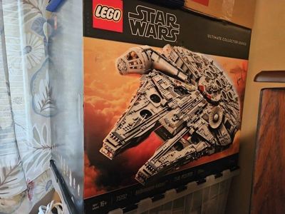 Lego Millennium Falcon 75192