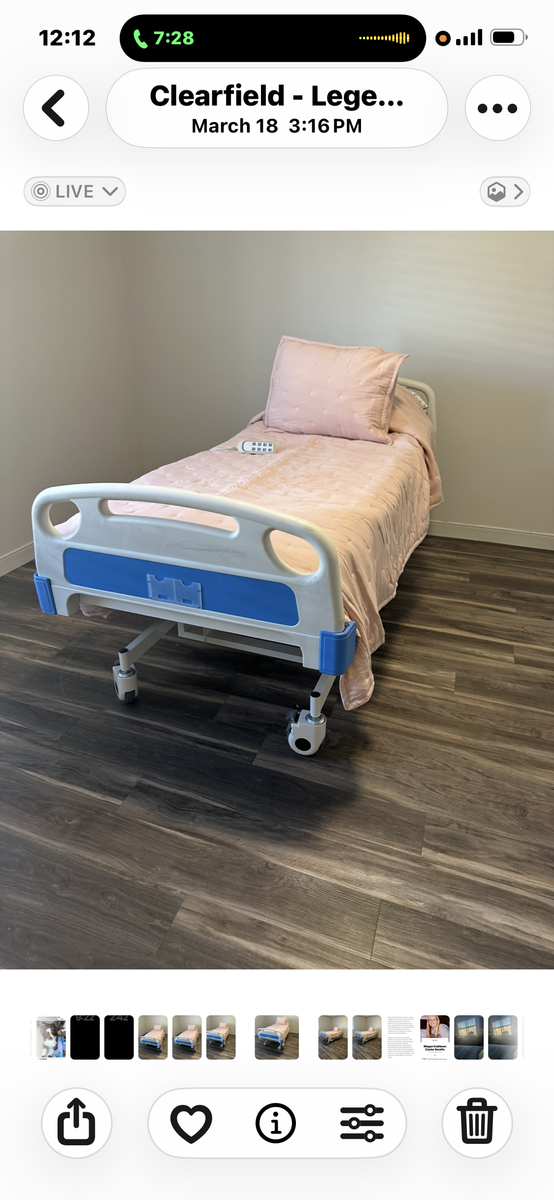 Twin adjustable hospital type bed