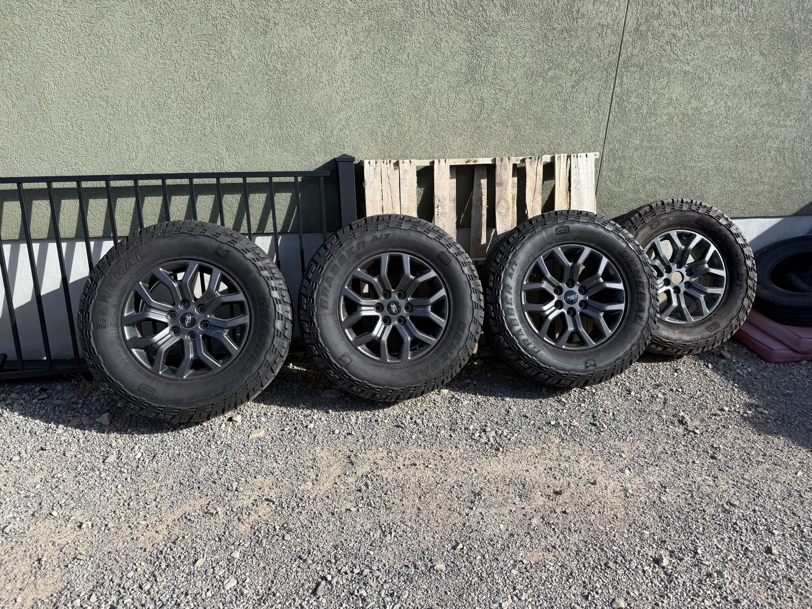 Ford Tremor Takeoffs General Grabber A/TX 275/70R18 Wheels & Tires - Set of 4