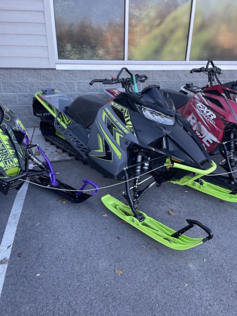2020 ARCTIC CAT M 8000 ALPHA ONE 165/3.00 - UA03
