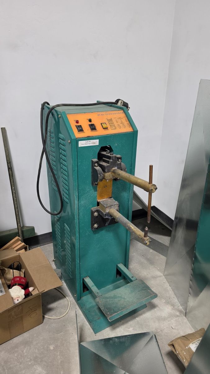 Model 101 Sheet Metal Spot Welder – HVAC Duct Fabrication