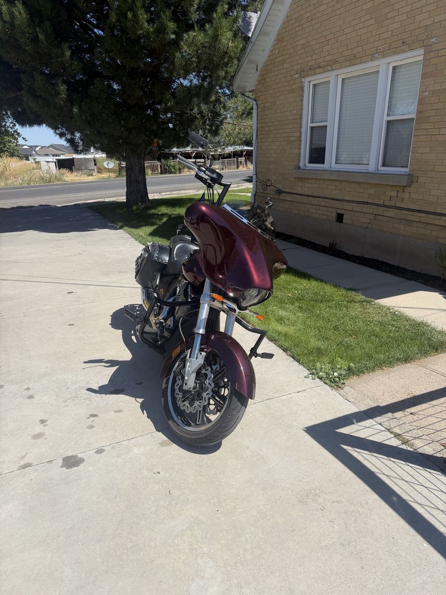 2010 victory cross roads