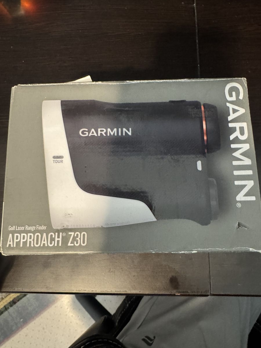 **NEW** Garmin Approach Z30 Rangefinder