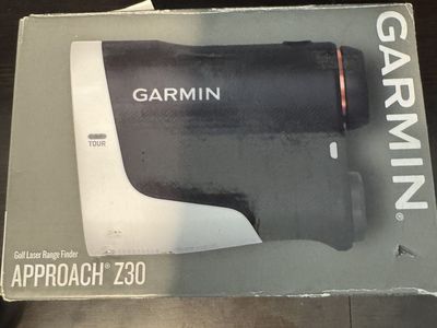 **NEW** Garmin Approach Z30 Rangefinder