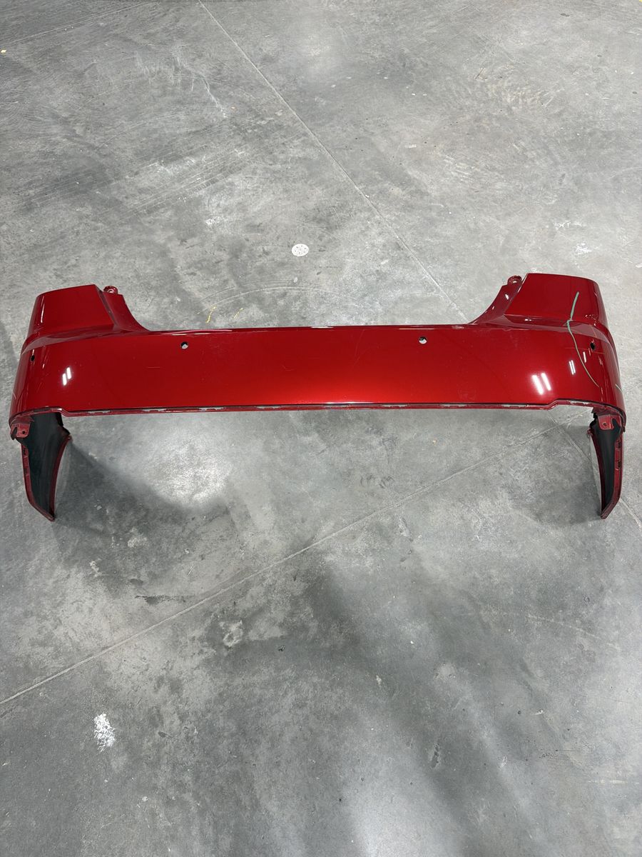 2026 Toyota Camry Xle Rear bumper Oem