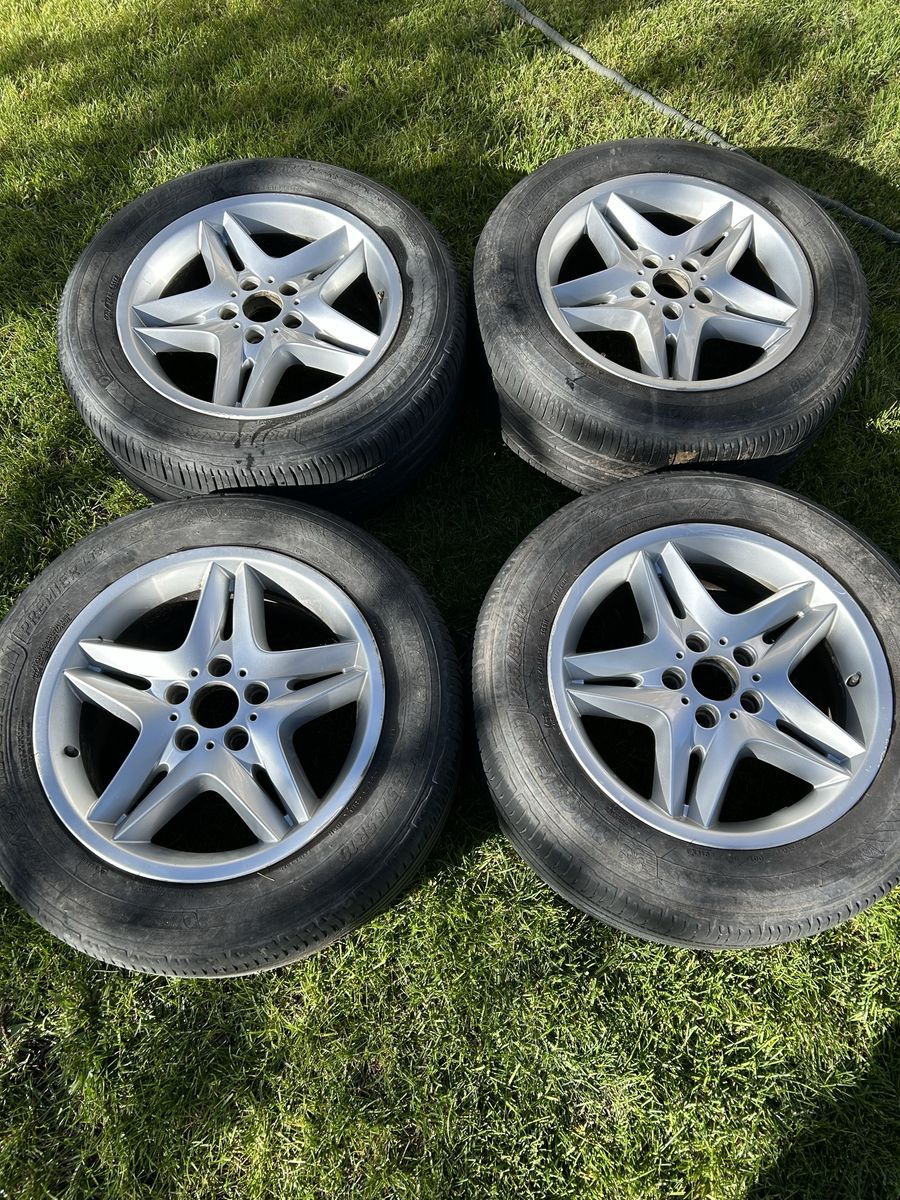 Set of 4 from a BMW X5-Spoke Alloy Wheels- Used