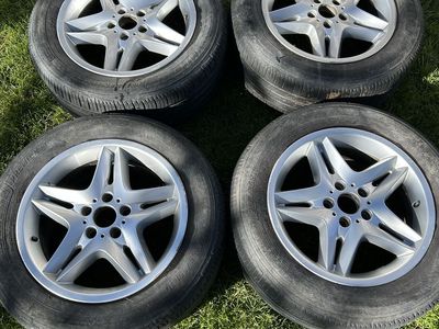 Set of 4 from a BMW X5-Spoke Alloy Wheels- Used
