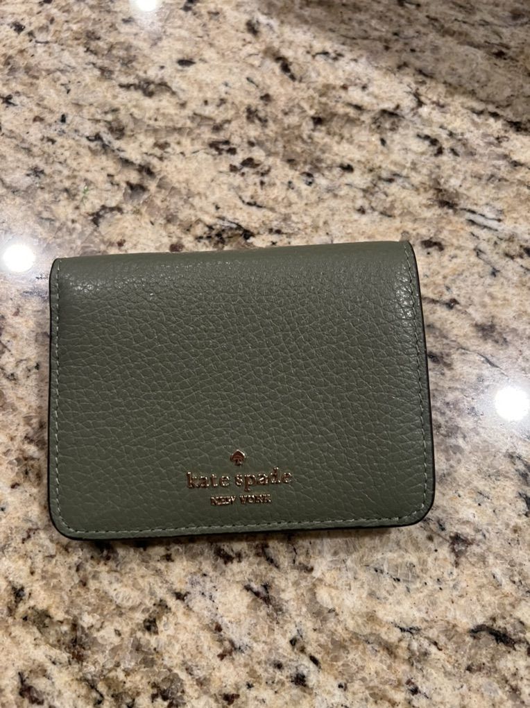 Kate Spade woman's Wallet
