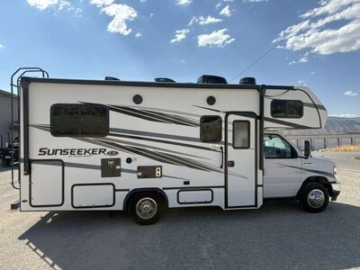Sunseeker 2350LE Class C Motorhome