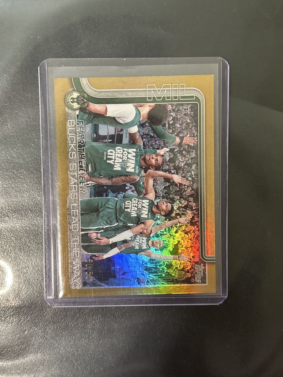Topps trading card /50 gold true rare