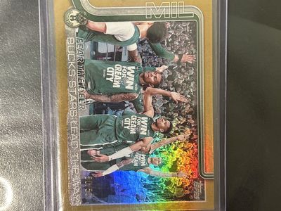 Topps trading card /50 gold true rare