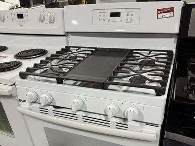 GE White Gas Range Oven w/ 5 Burners and Griddle, Clean, Excellent Condition